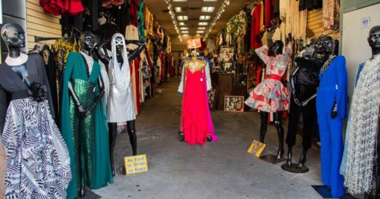 Los Angeles Clothing Stores Online: The Best Fashion Destinations